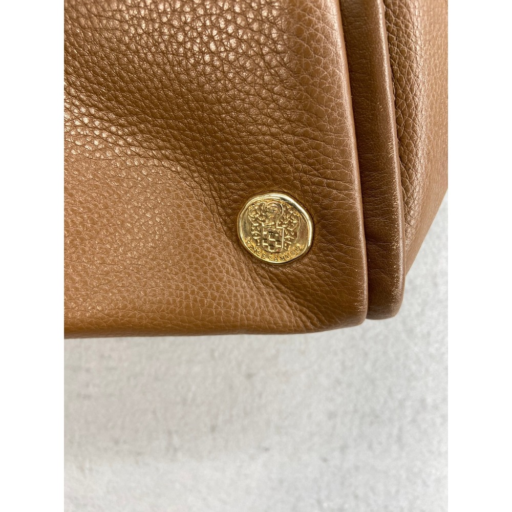 Vince Camuto Tote Bag Purse Genuine Leather Brown Tassel Gold Emblem‎ Shoulder - Picture 3 of 16